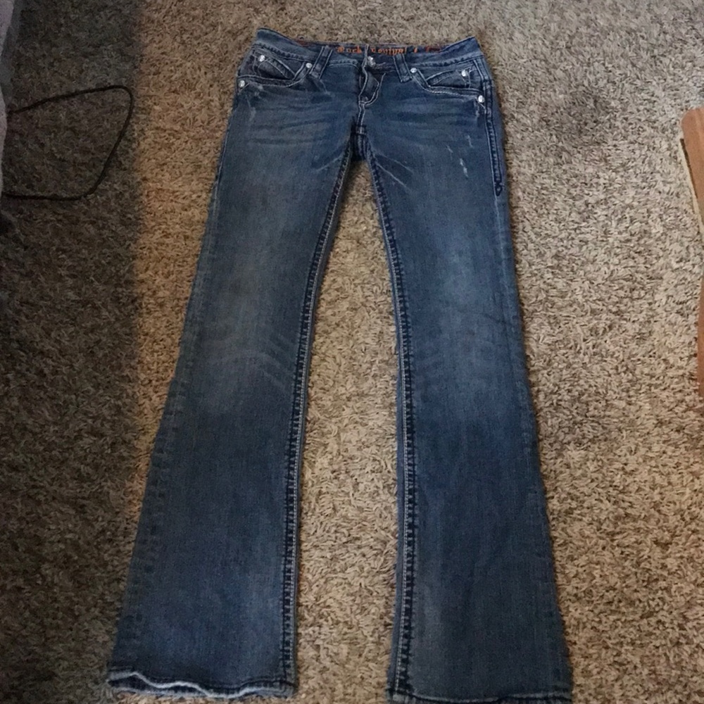 Ladies Rock Revival Jeans - Picture 3 of 7